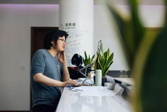 村里她们过得很安逸OG网站裸辞去了(图17)